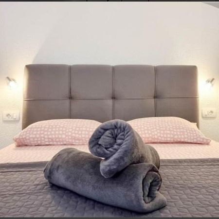 Bella Apartment อูมัค ภายนอก รูปภาพ
