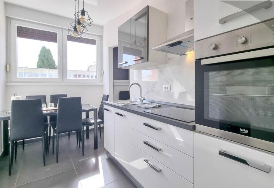 Bella Apartment อูมัค ภายนอก รูปภาพ